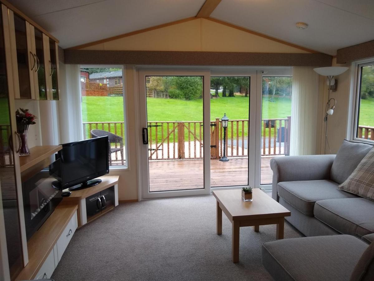 Lazy Days Lodge Glendevon المظهر الخارجي الصورة